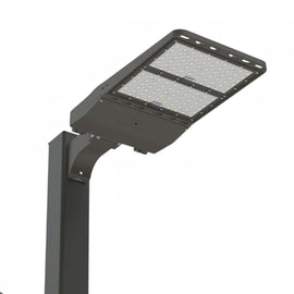 4 Posts / 4 Lights