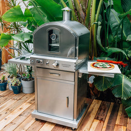 Summerset The Freestanding Outdoor Oven